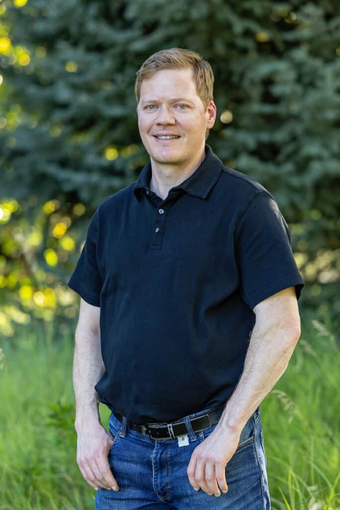 Dr. Michael Mingle Dr. Jennifer Rankin. Rankin and Mingle Dentistry. General, Cosmetic, Restorative, Preventative, Family Dentist Facial Aesthetics, Veneers, Teeth Whitening, Clear Aligners, Implants, Sleep Apnea, Cerec Same Day Crowns, Emergency Dental Services. Dentist in Aurora, CO 80016